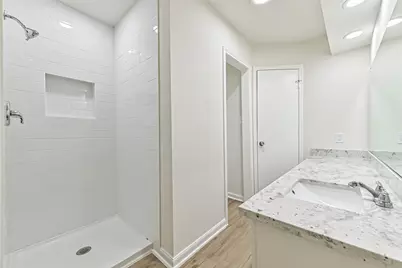 117 Dallas Street, Angleton, TX 77515 - Photo 23