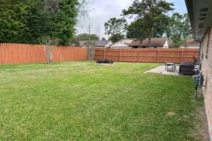 16319 Pitch Pine Dr, Houston, TX 77070 - Photo 23