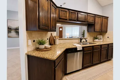 2910 Pioneer Pass, Sugar Land, TX 77479 - Photo 11