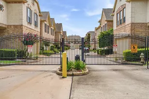2711 Wallingford Pnes, Houston, TX 77042 - Photo 35