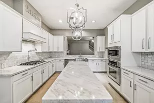 2711 Wallingford Pnes, Houston, TX 77042 - Photo 9