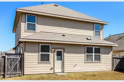 10323 Leafy Autumn Path, Houston, TX 77044 - Photo 17