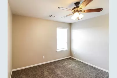 10323 Leafy Autumn Path, Houston, TX 77044 - Photo 13