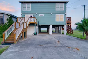 1309 8th St, San Leon, TX 77539 - Photo 3
