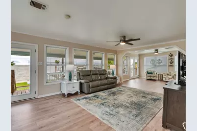 1309 8th Street, San Leon, TX 77539 - Photo 11