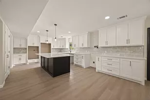 5302 Old Chocolate Bayou Rd, Manvel, TX 77578 - Photo 9