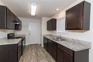 10338 Sunset Glow Ave, Houston, TX 77044 - Photo 5