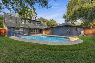 1326 Saxony Ln, Houston, TX 77058 - Photo 45