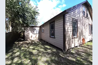 507 N Orange Street, Sweeny, TX 77480 - Photo 3