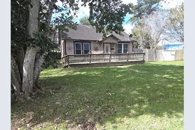 507 N Orange Street, Sweeny, TX 77480 - Photo 1