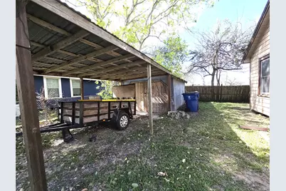 507 N Orange Street, Sweeny, TX 77480 - Photo 15