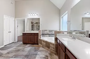 4214 Evergreen Dr, Friendswood, TX 77546 - Photo 23