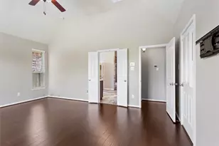 4214 Evergreen Dr, Friendswood, TX 77546 - Photo 17