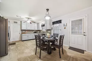 918 Heathcliff Dr, Missouri City, TX 77489 - Photo 7