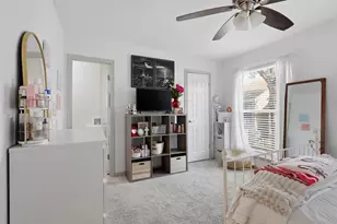 800 Country Pl Dr, Houston, TX 77079 - Photo 19