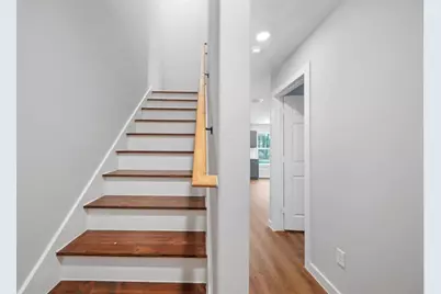 8120 Laura Koppe Rd #B, Houston, TX 77028 - Photo 11