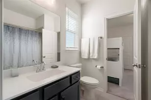 648 Silver Pear Ct, Montgomery, TX 77316 - Photo 5