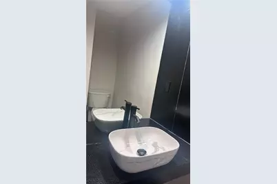 1531 Fairview Avenue, Houston, TX 77006 - Photo 7