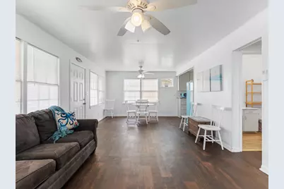 575 Beachfront Drive, Matagorda, TX 77457 - Photo 15