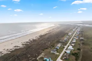 575 Beach Front Dr, Matagorda, TX 77457 - Photo 37