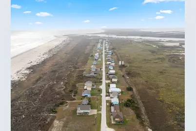 575 Beachfront Drive, Matagorda, TX 77457 - Photo 31