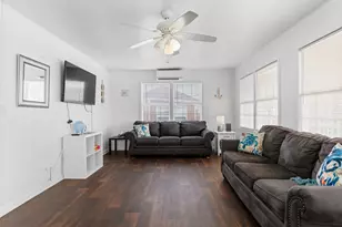 575 Beach Front Dr, Matagorda, TX 77457 - Photo 13