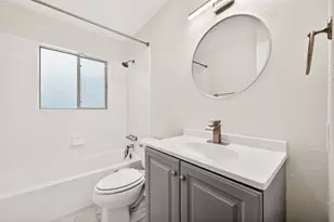 2201 Fountain View Dr, Houston, TX 77057 - Photo 25