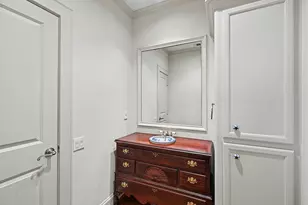 2410 Mimosa Dr, Houston, TX 77019 - Photo 23