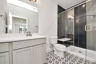 1422 Caywood Ln, Houston, TX 77055 - Photo 31