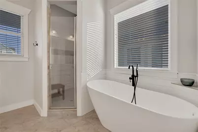 26735 Bay Water Drive, Galveston, TX 77554 - Photo 5