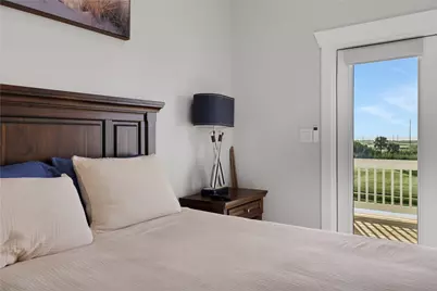 26735 Bay Water Drive, Galveston, TX 77554 - Photo 11