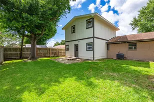 2402 21st Ave N, Texas City, TX 77590 - Photo 25