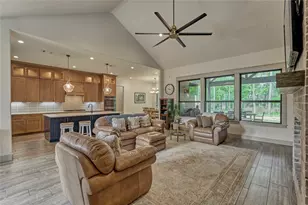 8319 Monarch Ct, Montgomery, TX 77316 - Photo 11