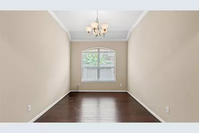 2710 Secret Falls Court, Pearland, TX 77089 - Photo 11