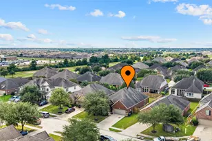 2710 Secret Falls Ct, Pearland, TX 77089 - Photo 29