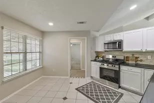 7211 Fuchsia Ln, Humble, TX 77346 - Photo 7