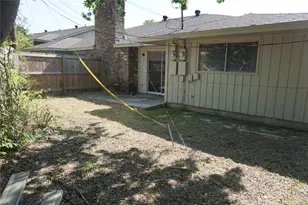 1913 Normal Park Dr, Huntsville, TX 77340 - Photo 27