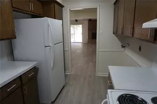 1913 Normal Park Dr, Huntsville, TX 77340 - Photo 21