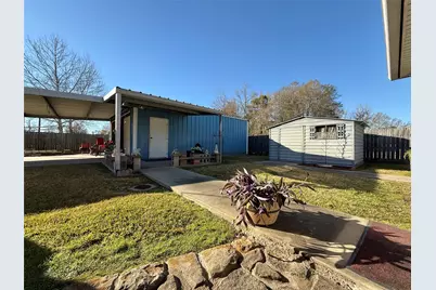 570 Moreland Street, Vidor, TX 77662 - Photo 17