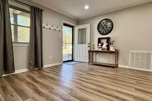 570 Moreland St, Vidor, TX 77662 - Photo 7