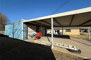 570 Moreland St, Vidor, TX 77662 - Photo 23