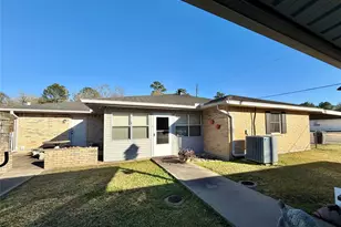 570 Moreland St, Vidor, TX 77662 - Photo 21