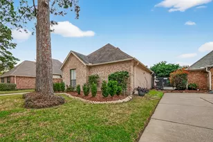 2043 Park Grand Rd, Houston, TX 77062 - Photo 3