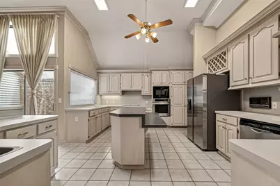 2043 Park Grand Road, Houston, TX 77062 - Photo 13