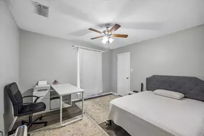 7350 Kirby Drive #6, Houston, TX 77030 - Photo 17