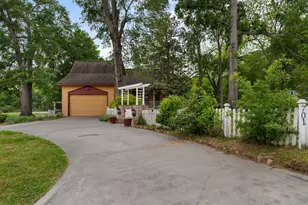 701 N Beatty Ave, Livingston, TX 77351 - Photo 35