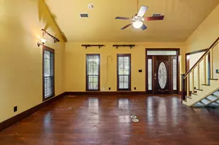 701 N Beatty Ave, Livingston, TX 77351 - Photo 17