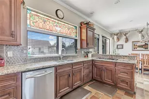 114 Morrison St, Beach City, TX 77523 - Photo 11