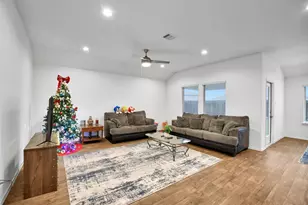 20296 Portbec Dr, New Caney, TX 77357 - Photo 9