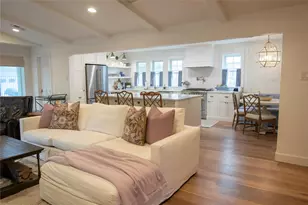 7611 Fairdale Ln, Houston, TX 77063 - Photo 5
